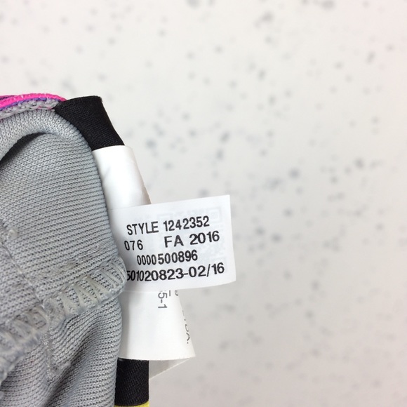 Under Armour HeatGear Strike Zone Softball Pants S - Picture 10 of 10